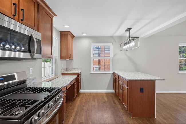 Two Town Kitchen - Erie Townhomes