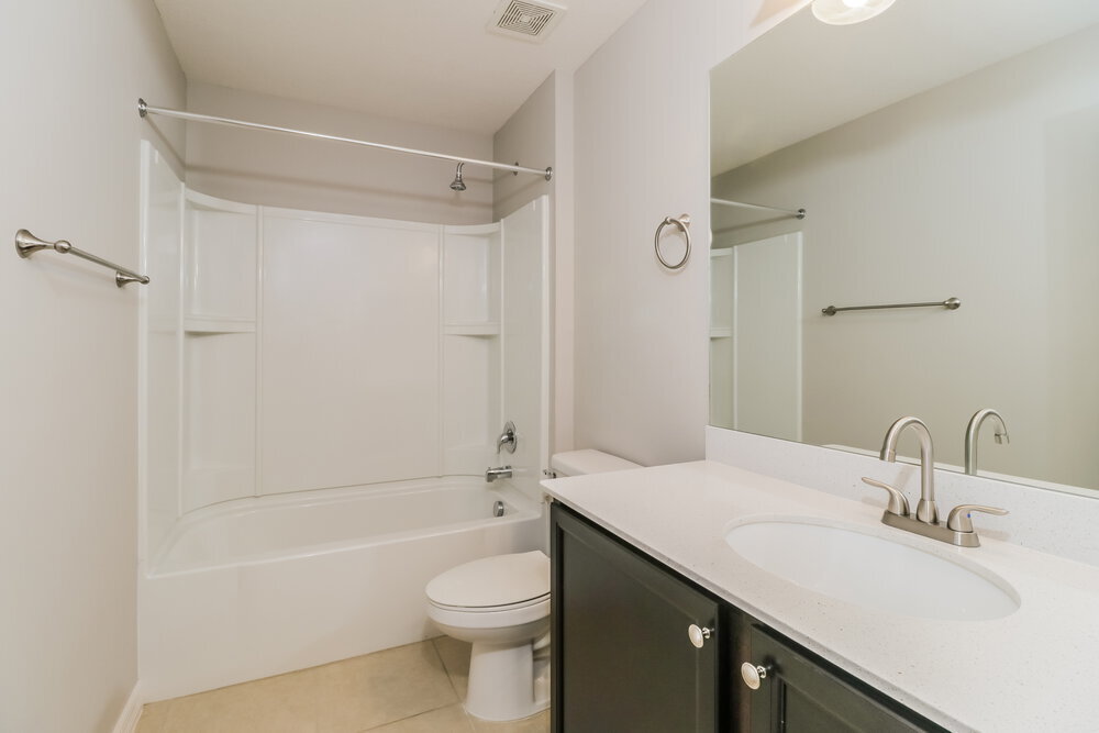 Building Photo - 6519 Redbay Dr