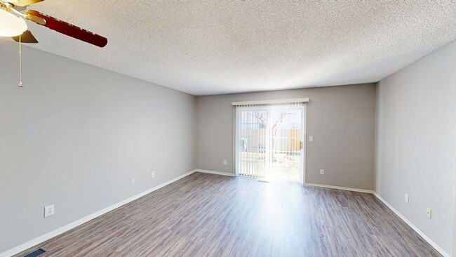 Building Photo - 1778 Ridgebury Dr