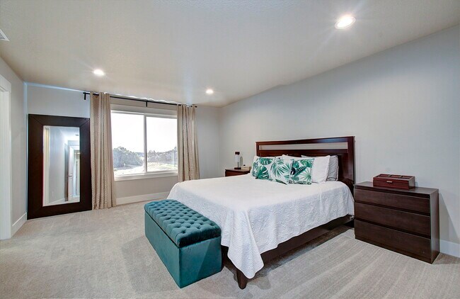 Building Photo - 17606 NW 7th Ave