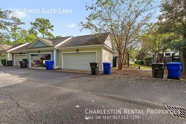 Building Photo - 2600 Kings Gate Ln