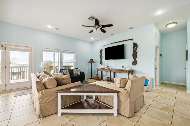 Building Photo - 4015 War Chest Ct