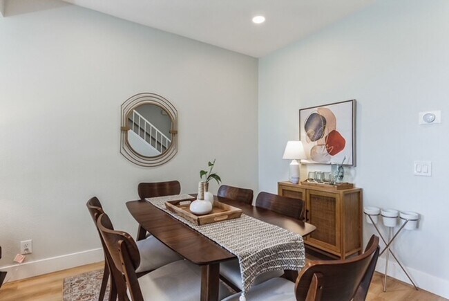 Building Photo - Stylish Laguna Niguel View Condo in Resort-Style Beach Community