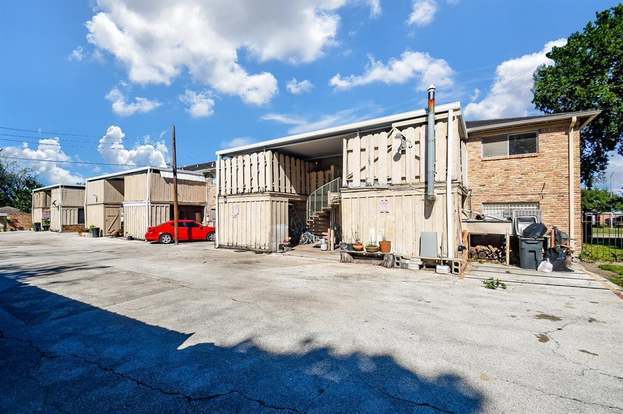 Building Photo - 7225 Beechnut St