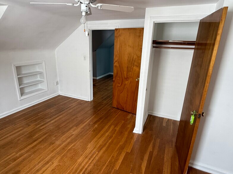 Building Photo - 8414 Renwood Dr