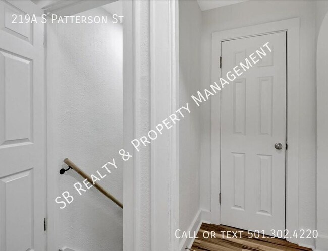 Building Photo - 219 S Patterson St