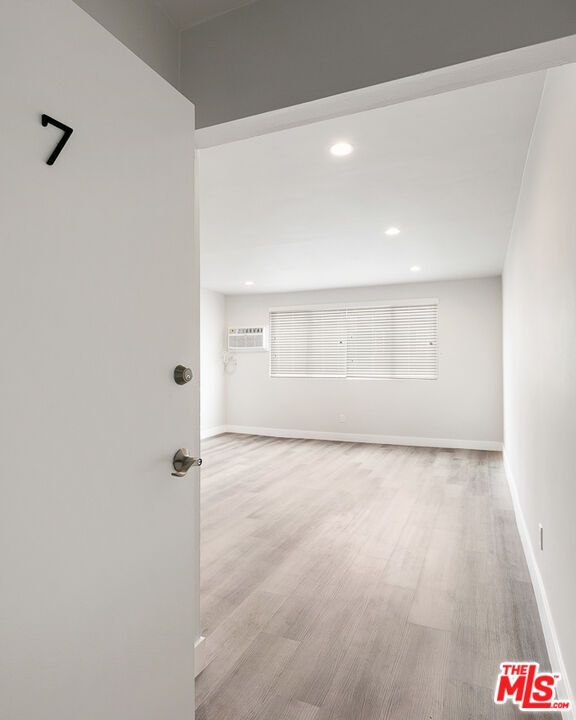 Building Photo - 2401 S Sycamore Ave