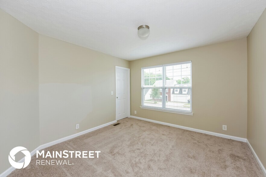Building Photo - 7241 Legacy Dr