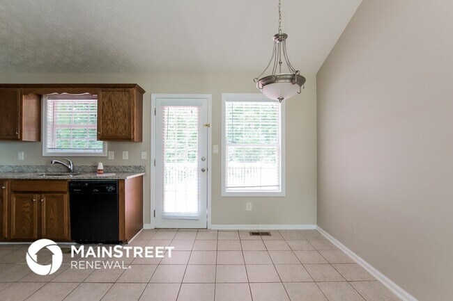 Building Photo - 133 Danville Trail