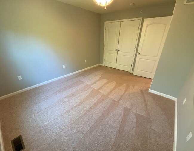 Building Photo - 2773 Monticello Ln