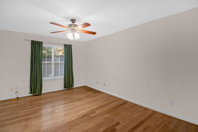 Building Photo - Keswick Place Townhome