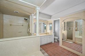 Building Photo - 817 Chipaway Dr