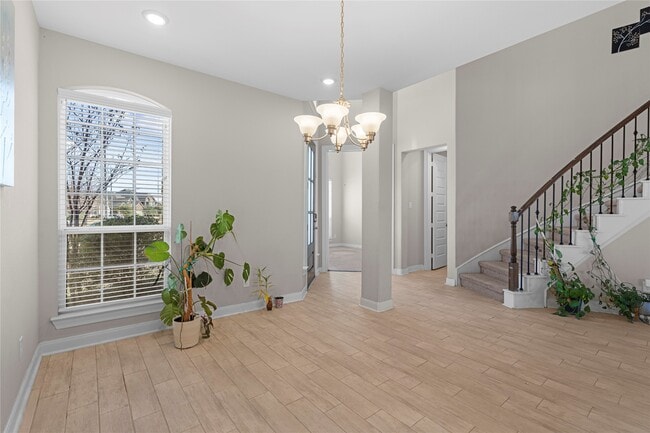 Building Photo - 4303 Shaded Arbor Way