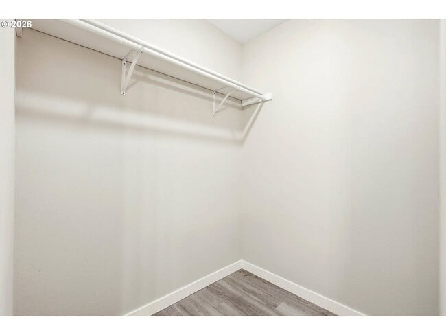 Building Photo - 610 N Earl St