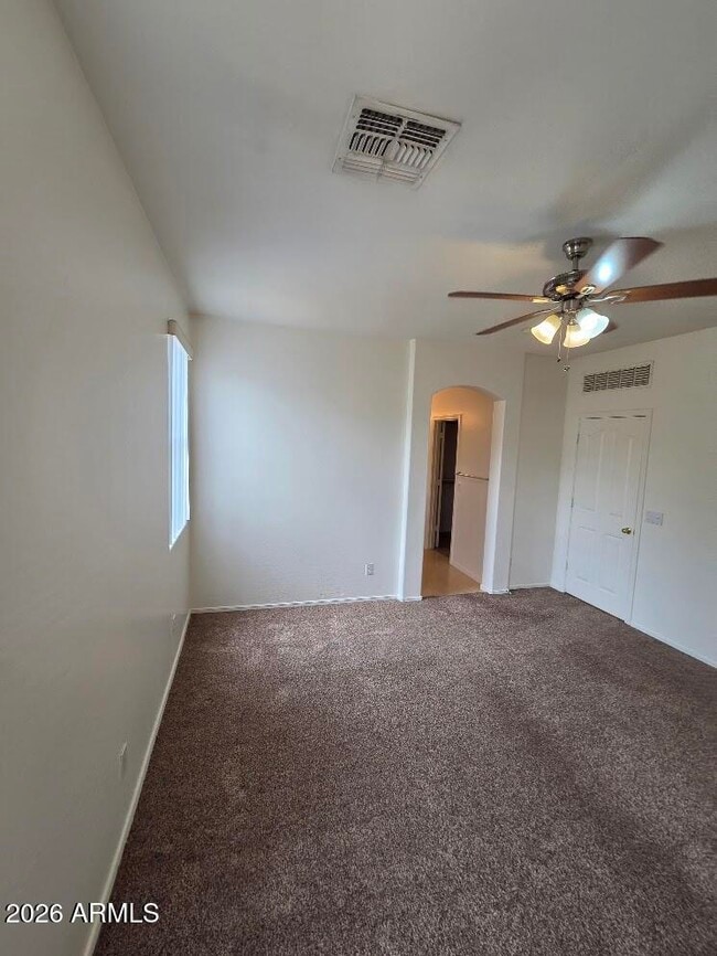 Building Photo - 12901 W Glenrosa Dr