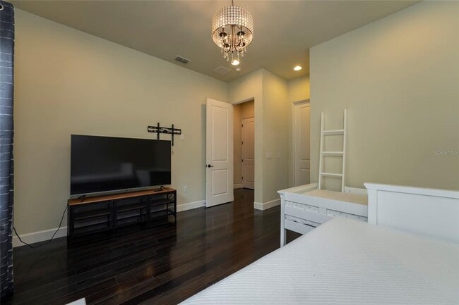 Building Photo - 8376 Via Vittoria Way