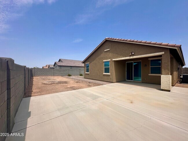 Building Photo - 18569 W Via Montoya Dr