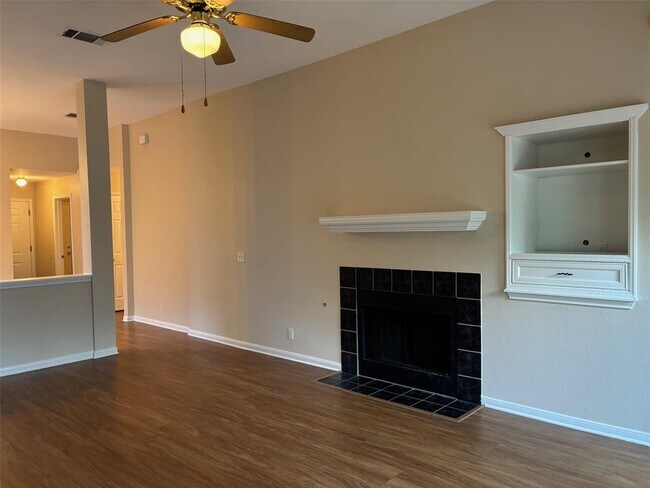 Building Photo - 1612 Darley Arabian Dr