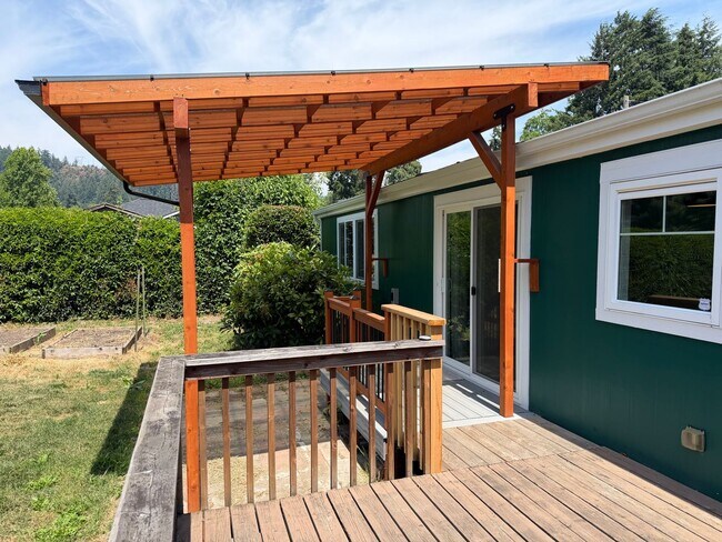 Building Photo - 3-bedroom 2 bath house in Springfield!
