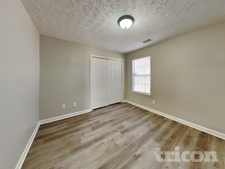 Building Photo - 1221 Brown's Country Ln