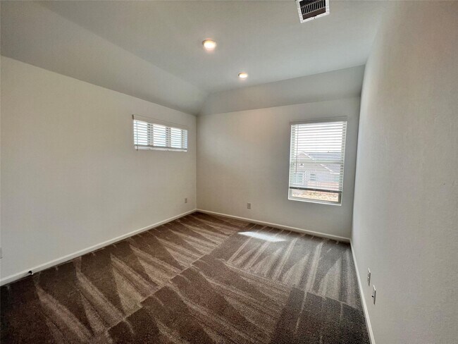 Building Photo - 27023 Golden Isle Ln
