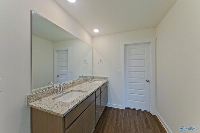 Building Photo - 6104 Taramore Ln NW