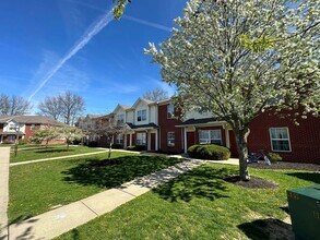 Building Photo - Beautiful Culdesac Community********** Beech Grove Neighborhood*********Rent $1,050/mo