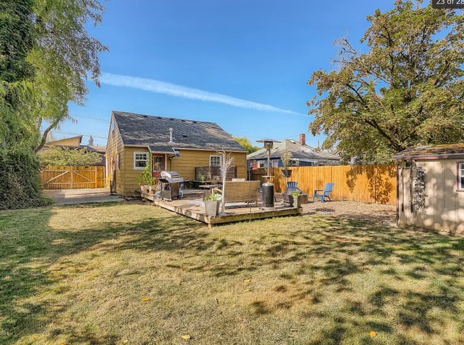 Backyard - 8504 N Foss Ave