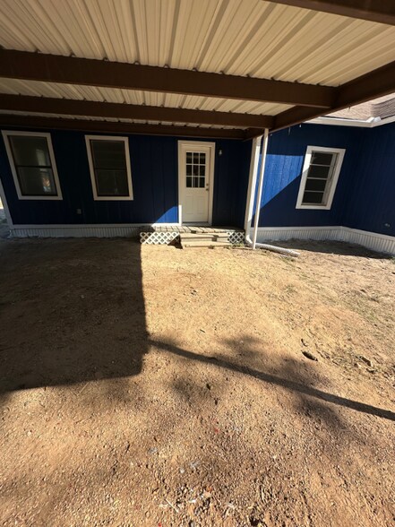 Building Photo - 543 Lamb Rd