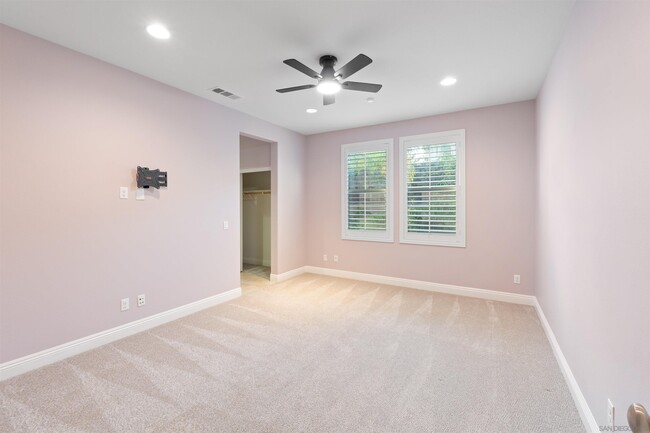 Building Photo - 768 Normandy Rd