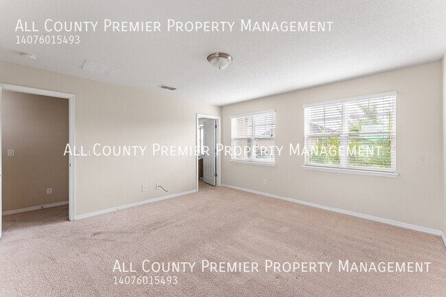 Building Photo - 4775 Creekside Park Ave