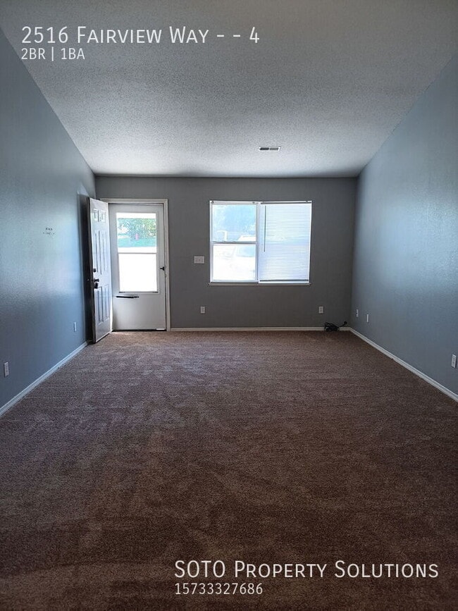 Building Photo - 2516 Fairview Way