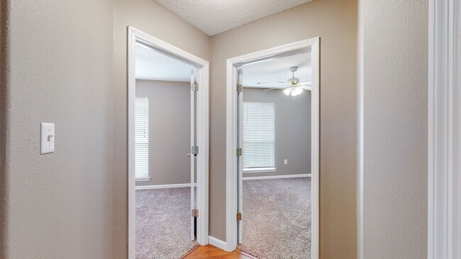 Building Photo - 3 Bedroom 2 Bathroom Home - Hope Creek Subdivision - Richmond Hill