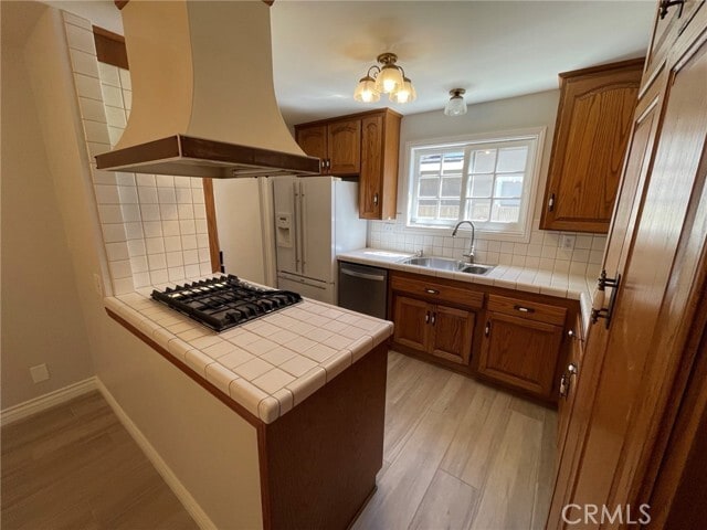 Building Photo - 5412 Huntley Ave