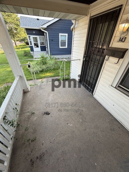 Building Photo - 943 N Drexel Ave