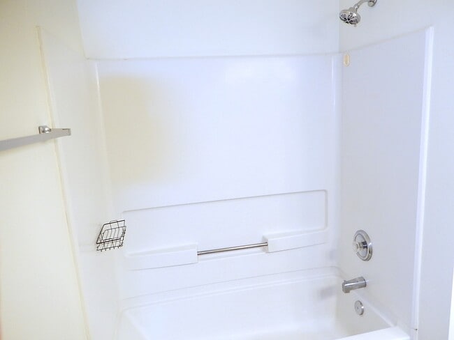 Building Photo - 5445 Crabtree Park Ct