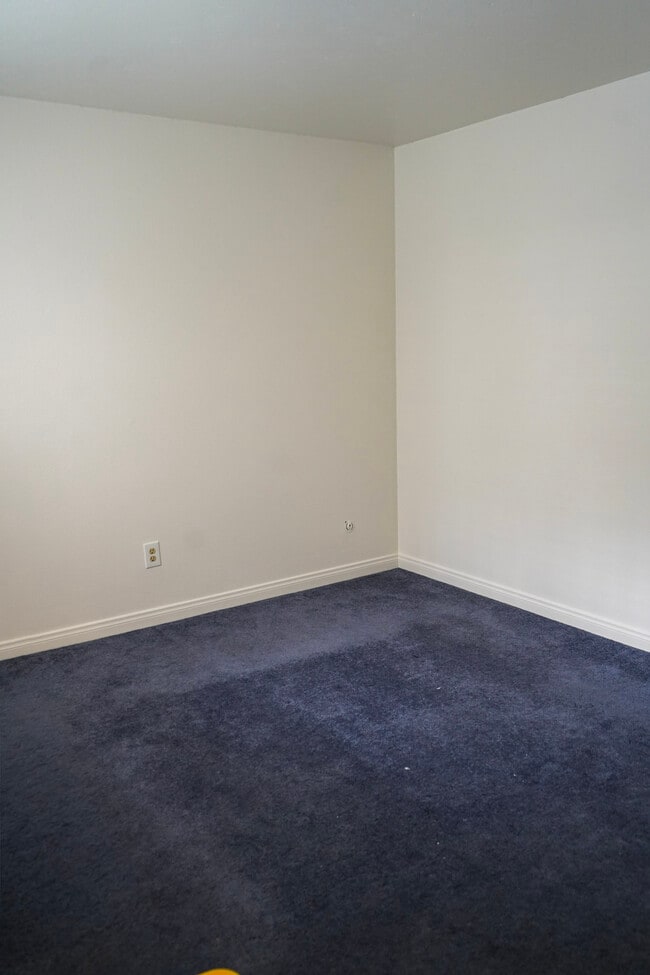 Building Photo - 3098 Rue D’Orleans