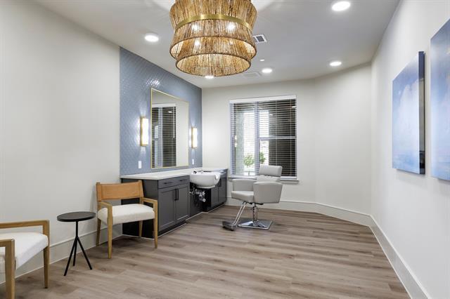 Building Photo - 2400 Ace Ln