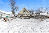 Building Photo - 522 Elaine Rd