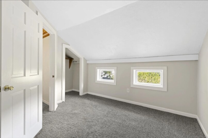 3rd bedroom - 52 Grove St