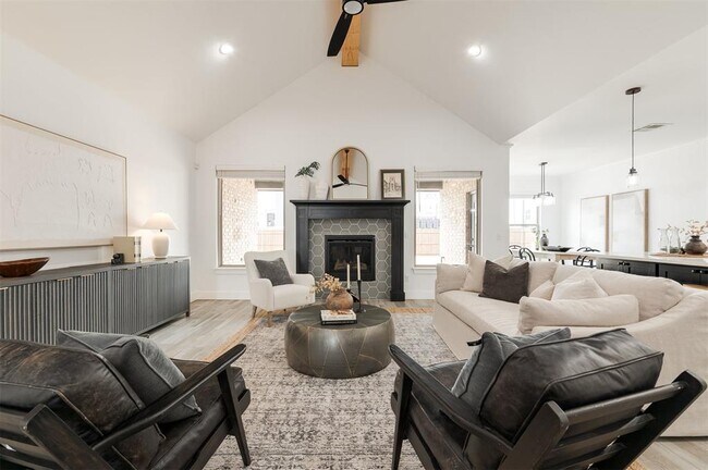 Building Photo - 3217 Pinnacle Peak Dr