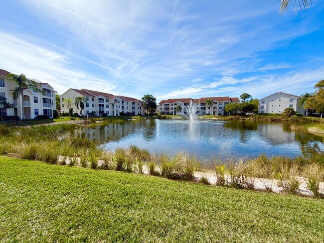 Building Photo - ** ST. CROIX ** 1 BED / 1 BATH - CONDO - GATED COMMUNITY - NORTH NAPLES - ANNUAL RENTAL