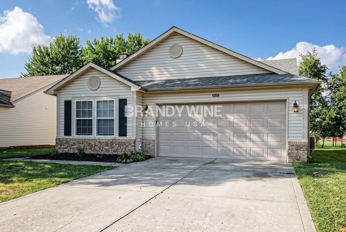 Building Photo - 8446 Country Meadows Dr