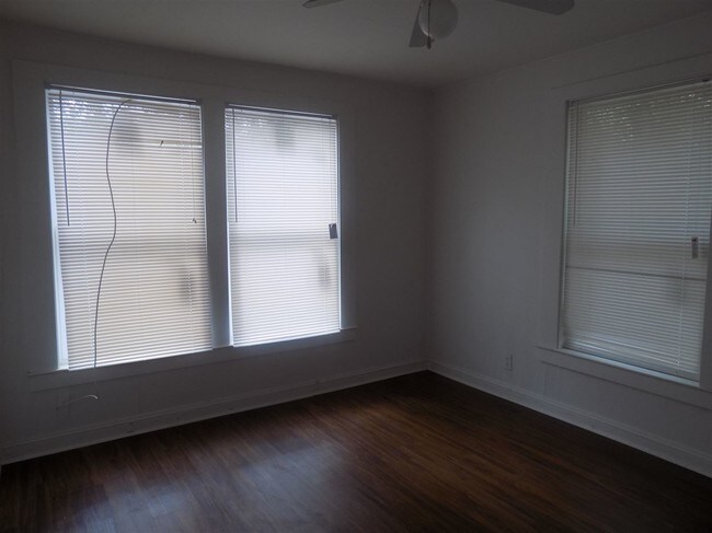 Building Photo - 1316 Stone Rd