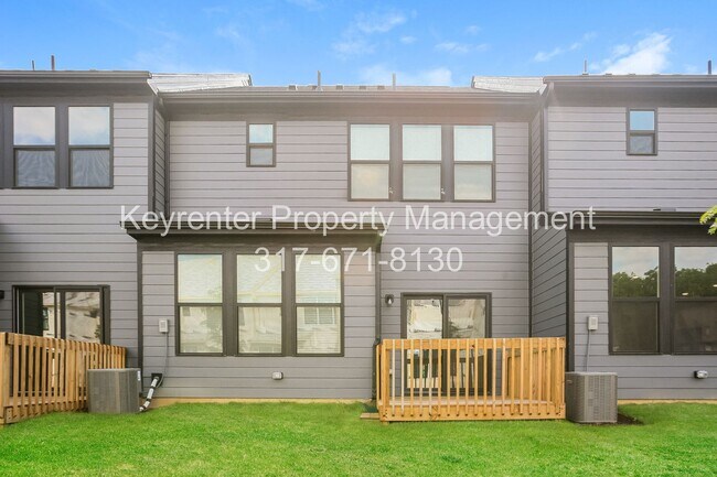 Building Photo - 9738 Behner Dr