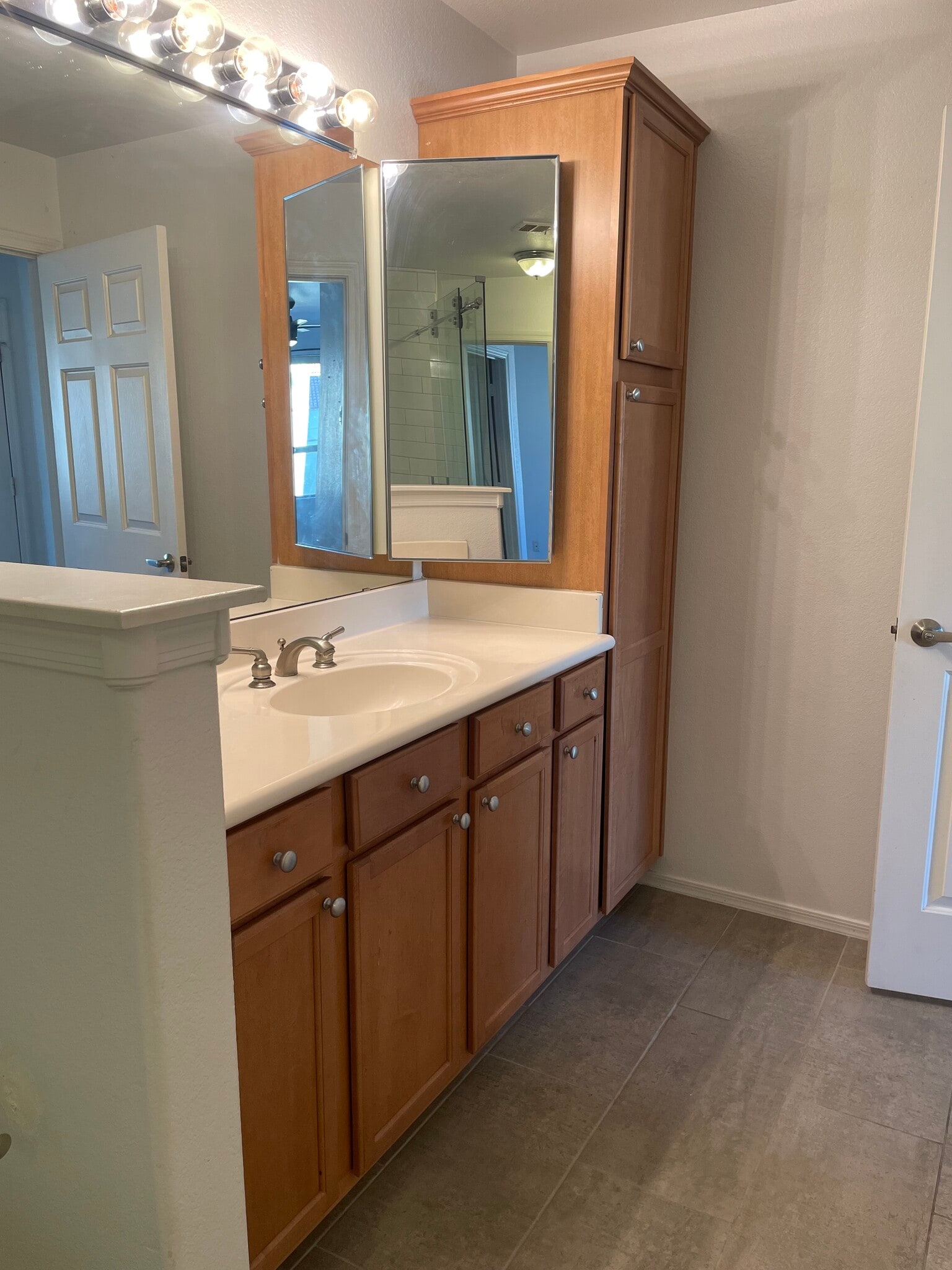 Building Photo - 5303 N 7th St