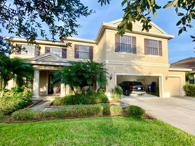 Building Photo - 15631 N Himes Ave