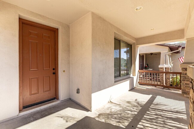 Building Photo - 12865 N 151st Dr