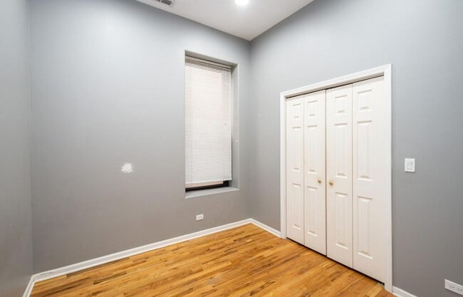 Building Photo - 1422 W Taylor St