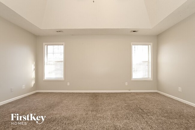 Building Photo - 617 Creekstone Ct